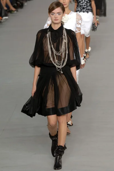 Look 41
